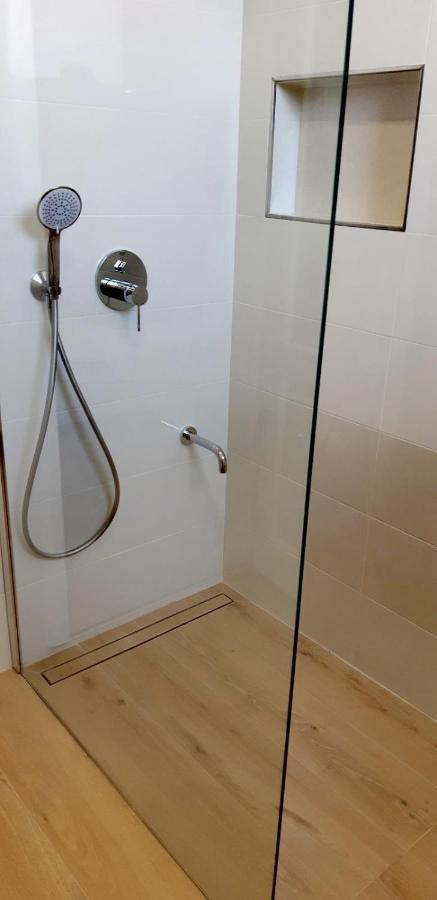 Apartment Rita 1 Ровин Екстериор снимка