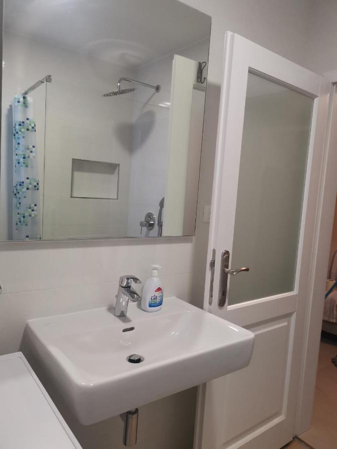 Apartment Rita 1 Ровин Екстериор снимка
