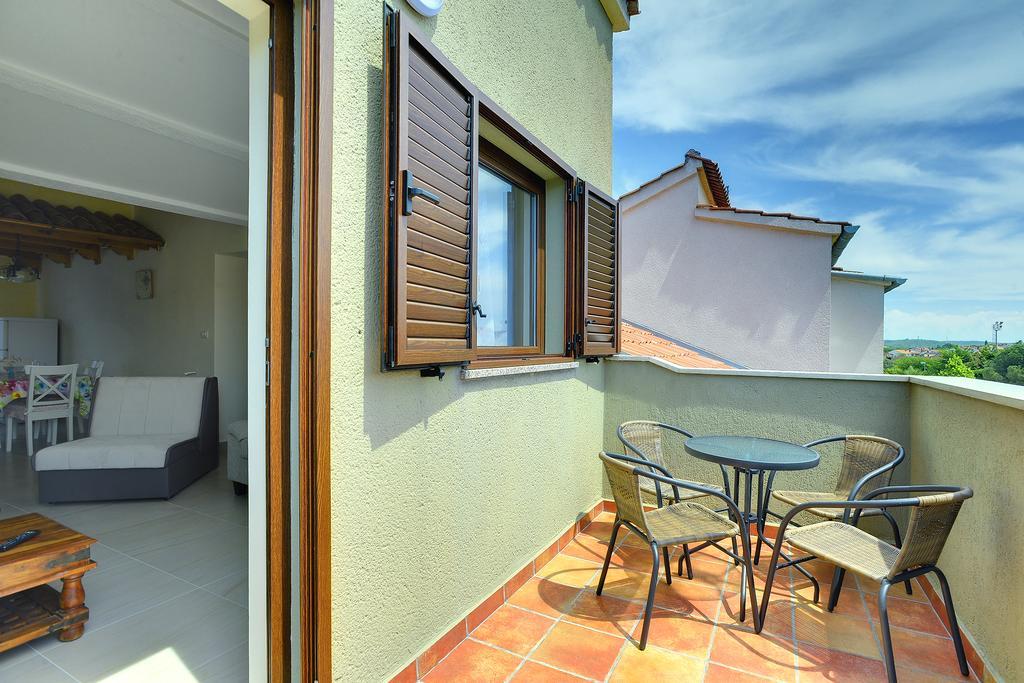 Apartment Rita 1 Ровин Екстериор снимка